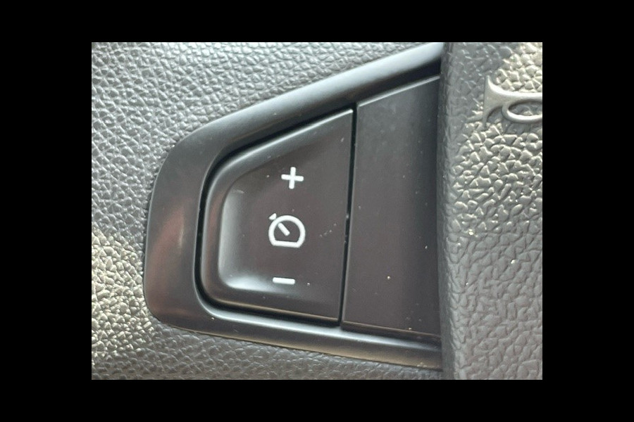 Nissan Interstar 2.3 dCi L2H2 Acenta