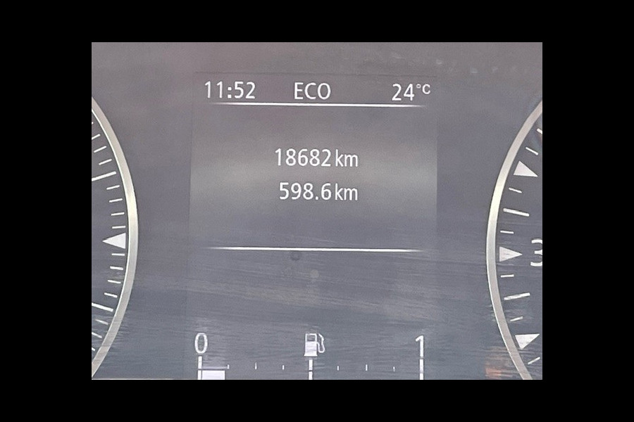 Nissan Interstar 2.3 dCi L2H2 Acenta