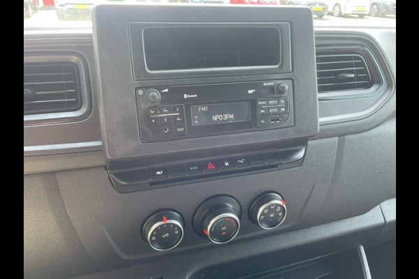 Nissan Interstar 2.3 dCi L2H2 Acenta