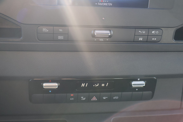 Mercedes-Benz Sprinter 317 CDI L2 H1 Automaat Airco Navigatie Camera