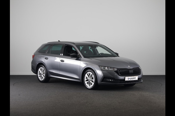 Škoda Octavia Combi 1.5 e-TSI Sport Business 150pk DSG | Parkeersensoren voor en achter | Navigatie | Sportstoelen |