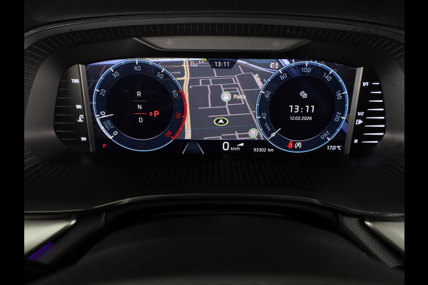 Škoda Octavia Combi 1.5 e-TSI Sport Business 150pk DSG | Parkeersensoren voor en achter | Navigatie | Sportstoelen |