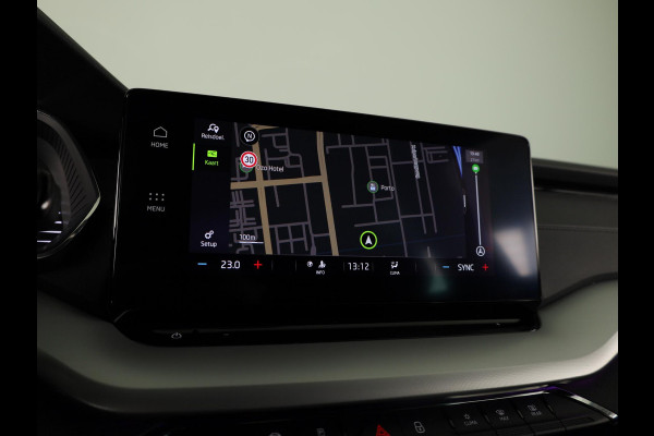 Škoda Octavia Combi 1.5 e-TSI Sport Business 150pk DSG | Parkeersensoren voor en achter | Navigatie | Sportstoelen |