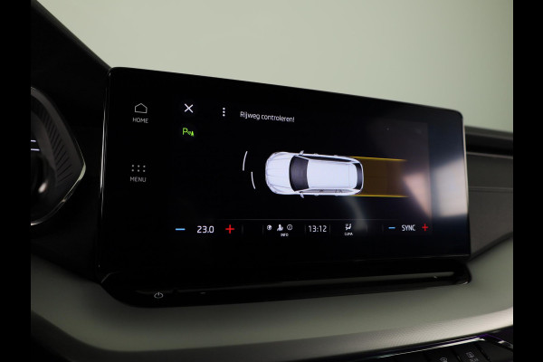 Škoda Octavia Combi 1.5 e-TSI Sport Business 150pk DSG | Parkeersensoren voor en achter | Navigatie | Sportstoelen |