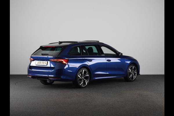 Škoda Octavia Combi Sportline Tour m-HEV 1.5 TSI 150 pk 7 versn. DSG | Schuif/kanteldak | Travel assist | Trekhaak wegklapbaar