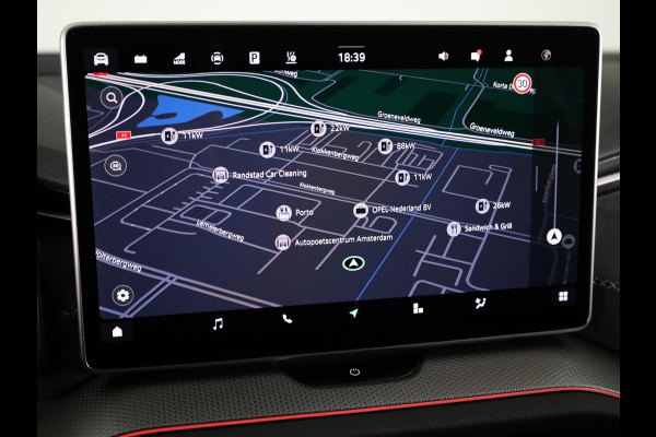 Škoda Kodiaq Sportline Business PHEV 1.5 TSI 204 pk | Trekhaak | Blind Spot | Adaptive Cruise | Stoelverwarming | Camera | Light & View