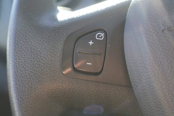 Renault Trafic 2.0 dCi 120pk L1 H1 2x Schuifdeur Imperiaal