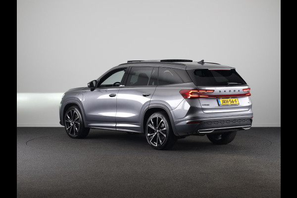 Škoda Kodiaq 1.5 TSI PHEV Sportline Business 204pk | 20 inch | Trekhaak | Panoramadak | Winter pakket |  Blind Spot | Adaptive Cruise | Stoelverwarming | Camera | Light & View