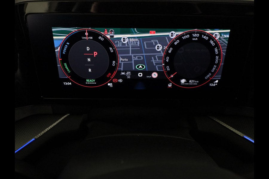 Škoda Kodiaq 1.5 TSI PHEV Sportline Business 204pk | 20 inch | Trekhaak | Panoramadak | Winter pakket |  Blind Spot | Adaptive Cruise | Stoelverwarming | Camera | Light & View