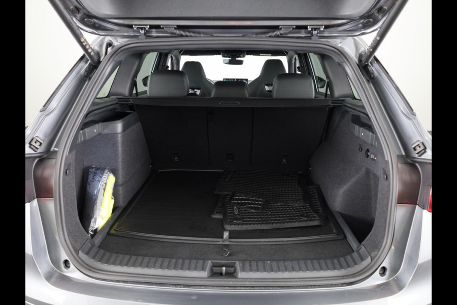 Škoda Kodiaq 1.5 TSI PHEV Sportline Business 204pk | 20 inch | Trekhaak | Panoramadak | Winter pakket |  Blind Spot | Adaptive Cruise | Stoelverwarming | Camera | Light & View