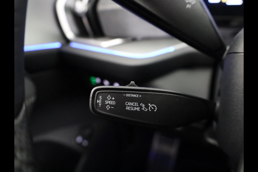 Škoda Kodiaq 1.5 TSI PHEV Sportline Business 204pk | 20 inch | Trekhaak | Panoramadak | Winter pakket |  Blind Spot | Adaptive Cruise | Stoelverwarming | Camera | Light & View