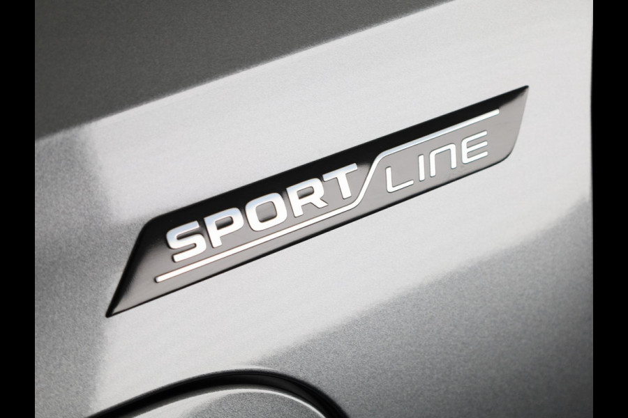 Škoda Kodiaq 1.5 TSI PHEV Sportline Business 204pk | 20 inch | Trekhaak | Panoramadak | Winter pakket |  Blind Spot | Adaptive Cruise | Stoelverwarming | Camera | Light & View