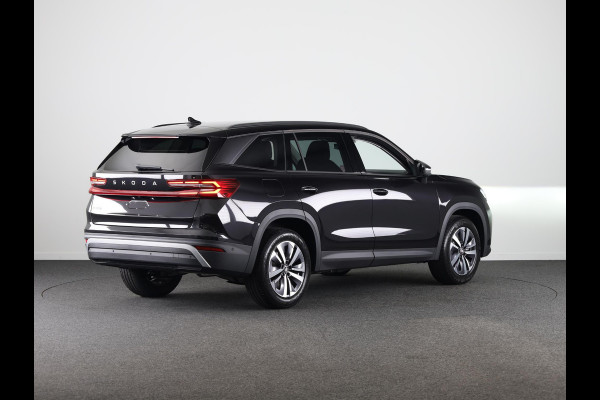 Škoda Kodiaq Business Edition m-HEV 1.5 TSI 150pk 7 versn. DSG | Trekhaak | Comfort Pakket | Dynamic Chassis Control | Winter Pakket | Parkeer pakket | 18 inch lichtmetalen velgen | Ligh & View