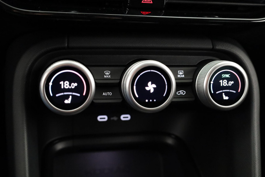 Škoda Kodiaq Business Edition m-HEV 1.5 TSI 150pk 7 versn. DSG | Trekhaak | Comfort Pakket | Dynamic Chassis Control | Winter Pakket | Parkeer pakket | 18 inch lichtmetalen velgen | Ligh & View