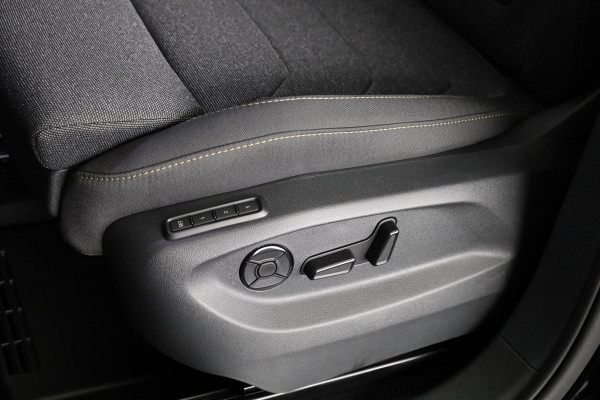 Škoda Kodiaq Business Edition m-HEV 1.5 TSI 150pk 7 versn. DSG | Trekhaak | Comfort Pakket | Dynamic Chassis Control | Winter Pakket | Parkeer pakket | 18 inch lichtmetalen velgen | Ligh & View