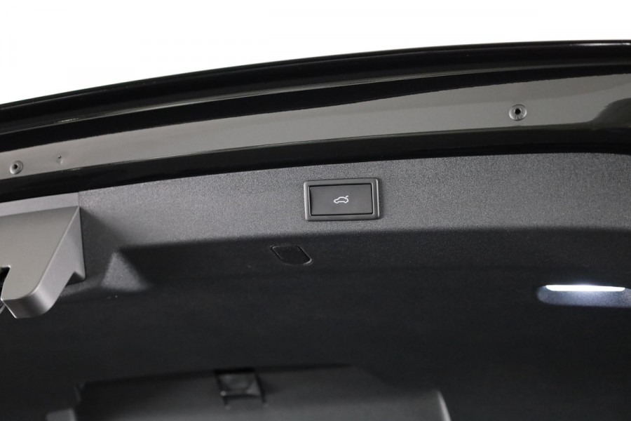 Škoda Kodiaq Business Edition m-HEV 1.5 TSI 150pk 7 versn. DSG | Trekhaak | Comfort Pakket | Dynamic Chassis Control | Winter Pakket | Parkeer pakket | 18 inch lichtmetalen velgen | Ligh & View