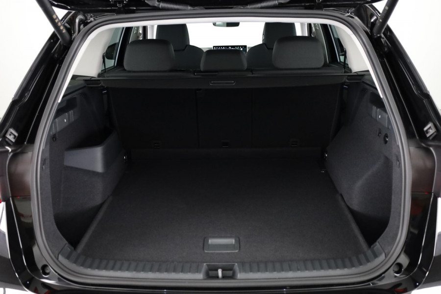 Škoda Kodiaq Business Edition m-HEV 1.5 TSI 150pk 7 versn. DSG | Trekhaak | Comfort Pakket | Dynamic Chassis Control | Winter Pakket | Parkeer pakket | 18 inch lichtmetalen velgen | Ligh & View