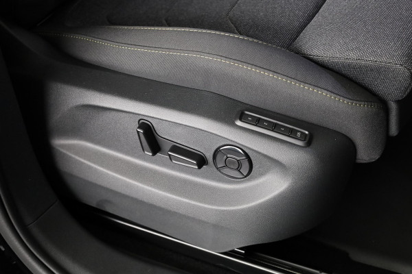 Škoda Kodiaq Business Edition m-HEV 1.5 TSI 150pk 7 versn. DSG | Trekhaak | Comfort Pakket | Dynamic Chassis Control | Winter Pakket | Parkeer pakket | 18 inch lichtmetalen velgen | Ligh & View