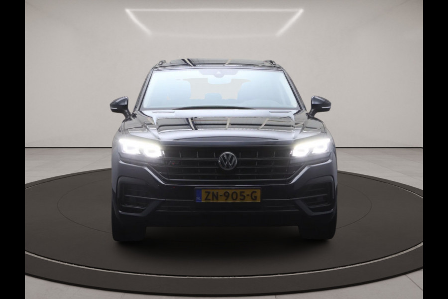 Volkswagen Touareg 3.0 TDI 286 PK Atmosphere R-Line, Luchtvering, Trekhaak, Panoramadak, Adap. Cruise Control