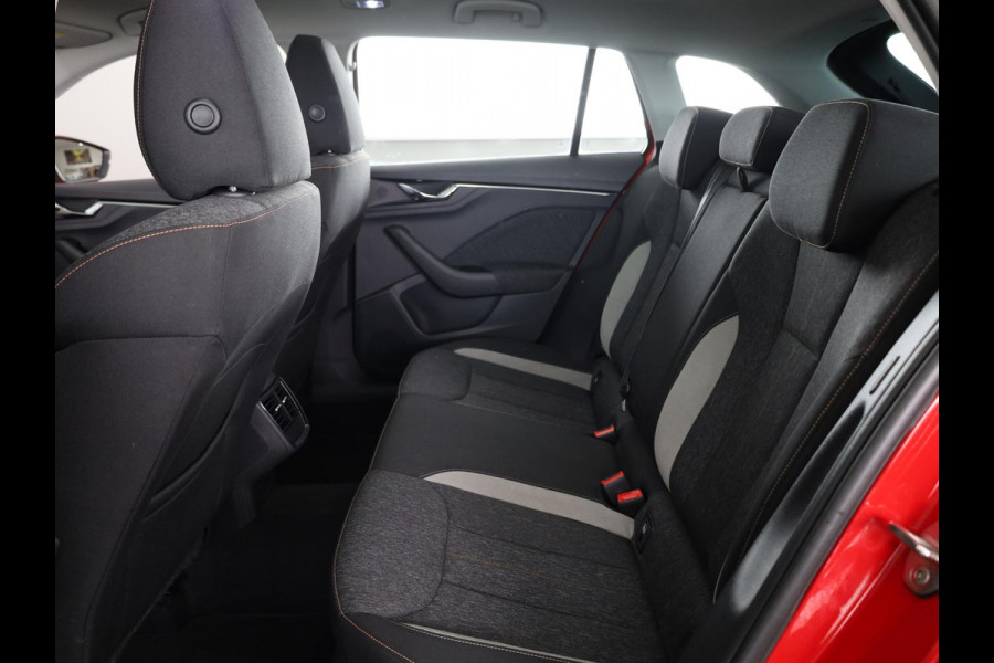 Škoda SCALA 1.0 TSI Business Edition 116pk | Panoramadak | Apple Carplay | Verwarmbare voorstoelen | Climatronic