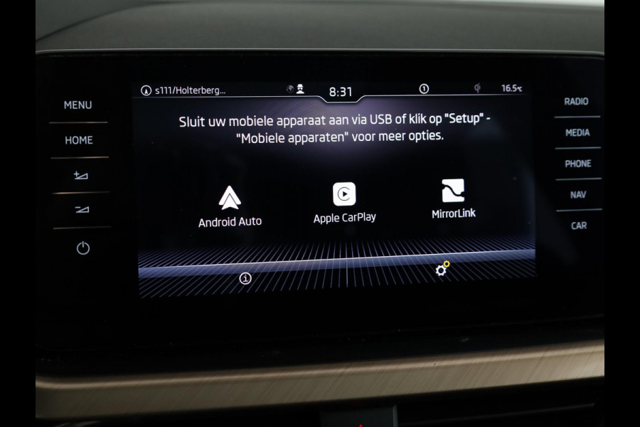 Škoda SCALA 1.0 TSI Business Edition 116pk | Panoramadak | Apple Carplay | Verwarmbare voorstoelen | Climatronic