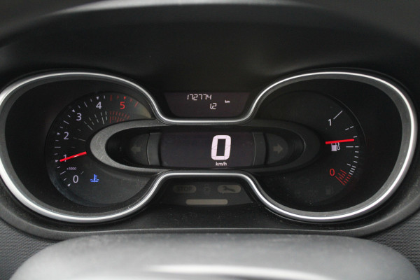 Renault Trafic Passenger 2.0 dCi 120 Grand Life 120pk 9 Zits - Prijs excl. BTW - Airco - Cruise - LED - Navi - Bluetooth - Rijklaar