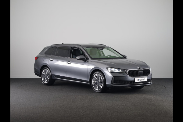 Škoda Superb Combi Business Edition 1.5 MHEV 150pk DSG-7 | Navigatie | Parkeercamera | Verwarmbare voorstoelen en achterbank | 18 inch Lichtmetalen velgen | Verlengde garantie