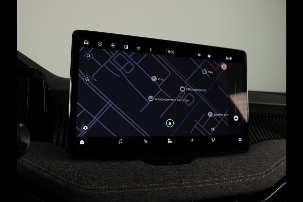 Škoda Superb Combi Business Edition 1.5 MHEV 150pk DSG-7 | Navigatie | Parkeercamera | Verwarmbare voorstoelen en achterbank | 18 inch Lichtmetalen velgen | Verlengde garantie