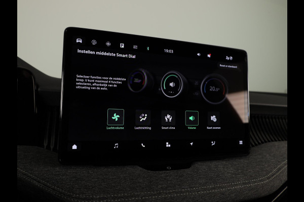 Škoda Superb Combi Business Edition 1.5 MHEV 150pk DSG-7 | Navigatie | Parkeercamera | Verwarmbare voorstoelen en achterbank | 18 inch Lichtmetalen velgen | Verlengde garantie