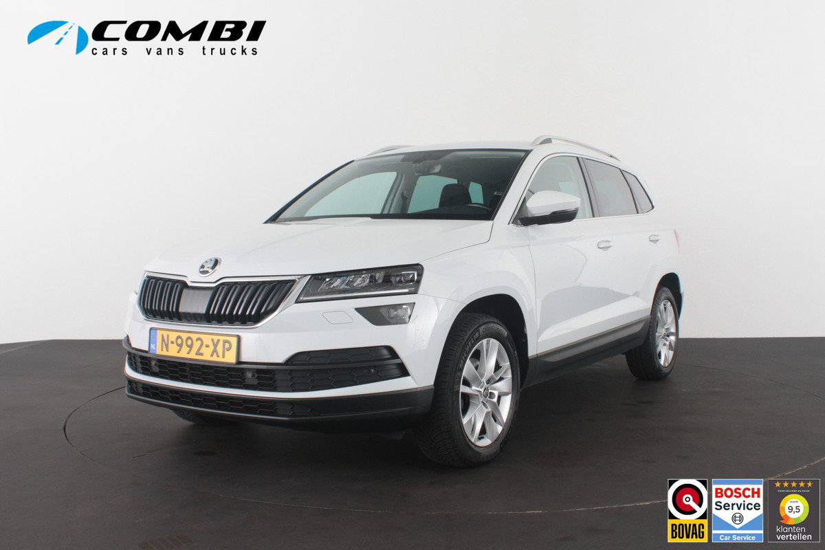 Škoda Karoq 1.5 TSI ACT Style > Camera/Trekhaak/ACC/Stoelverwarming/All season banden...