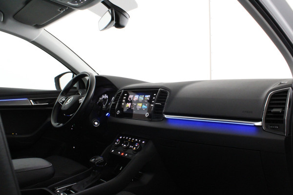 Škoda Karoq 1.5 TSI ACT Style > Camera/Trekhaak/ACC/Stoelverwarming/All season banden...