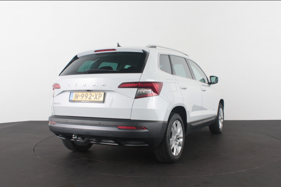 Škoda Karoq 1.5 TSI ACT Style > Camera/Trekhaak/ACC/Stoelverwarming/All season banden...