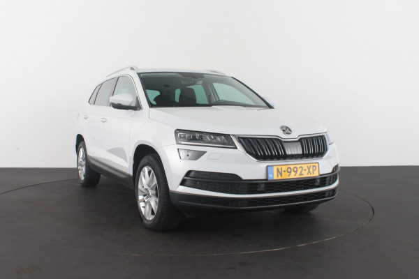 Škoda Karoq 1.5 TSI ACT Style > Camera/Trekhaak/ACC/Stoelverwarming/All season banden...