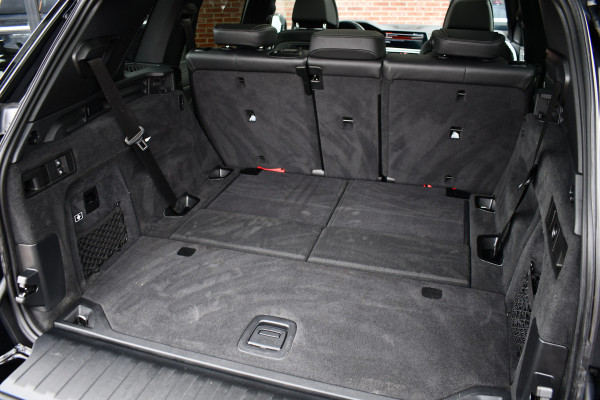 BMW X5 xDrive40d M-Sport 7pers Pano Luchtv ACC Trekh H/K HUD 22inch 4WS Comf-seat