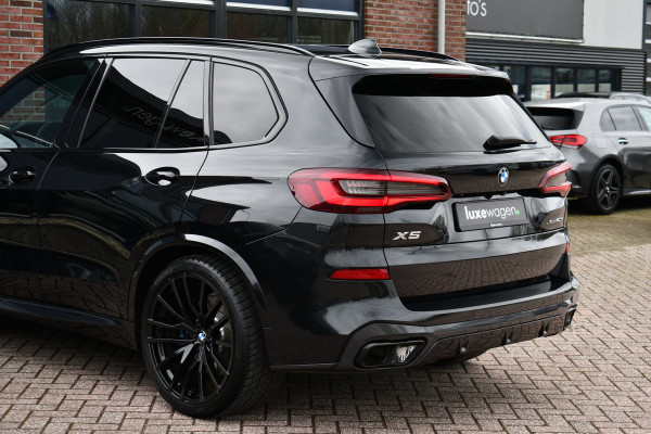 BMW X5 xDrive40d M-Sport 7pers Pano Luchtv ACC Trekh H/K HUD 22inch 4WS Comf-seat