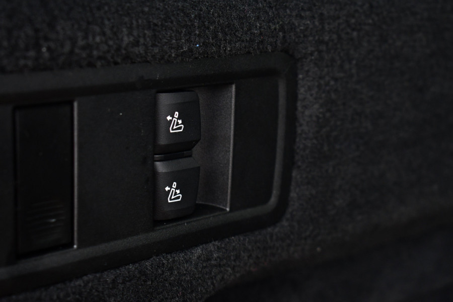 BMW X5 xDrive40d M-Sport 7pers Pano Luchtv ACC Trekh H/K HUD 22inch 4WS Comf-seat