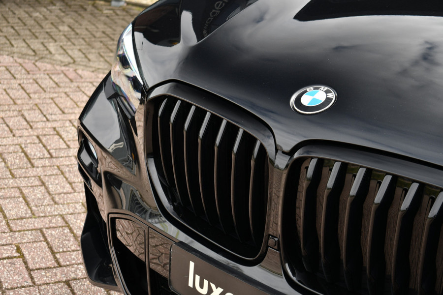 BMW X5 xDrive40d M-Sport 7pers Pano Luchtv ACC Trekh H/K HUD 22inch 4WS Comf-seat