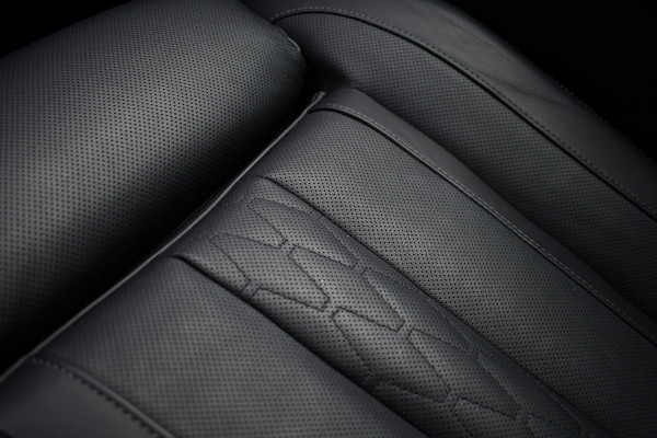 BMW X5 xDrive40d M-Sport 7pers Pano Luchtv ACC Trekh H/K HUD 22inch 4WS Comf-seat