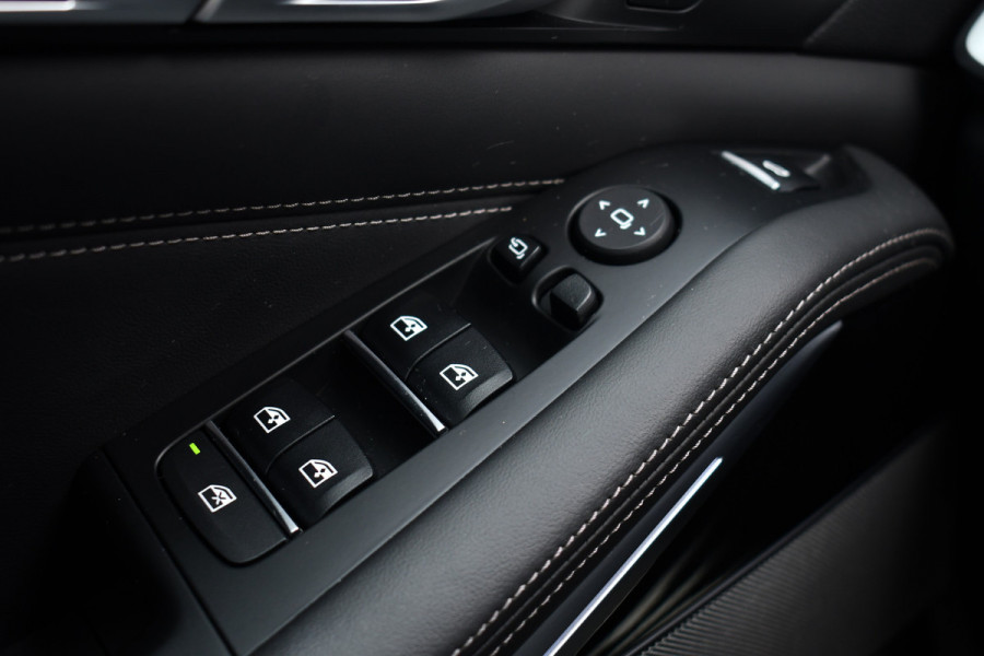 BMW X5 xDrive40d M-Sport 7pers Pano Luchtv ACC Trekh H/K HUD 22inch 4WS Comf-seat