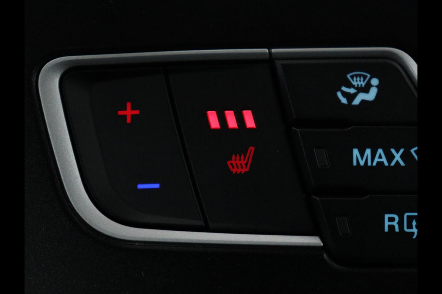 Ford Mondeo 2.0 IVCT HEV Titanium | Stoelverwarming | Carplay | Keyless | Navigatie | Climate control | Parkeerhulp | Cruise control | Bluetooth | DAB | Verwarmde voorruit