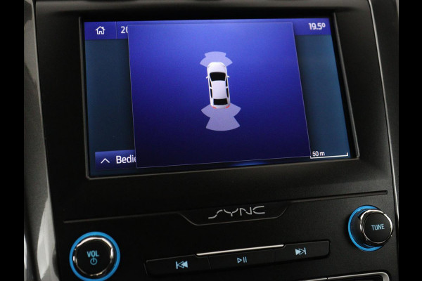 Ford Mondeo 2.0 IVCT HEV Titanium | Stoelverwarming | Carplay | Keyless | Navigatie | Climate control | Parkeerhulp | Cruise control | Bluetooth | DAB | Verwarmde voorruit