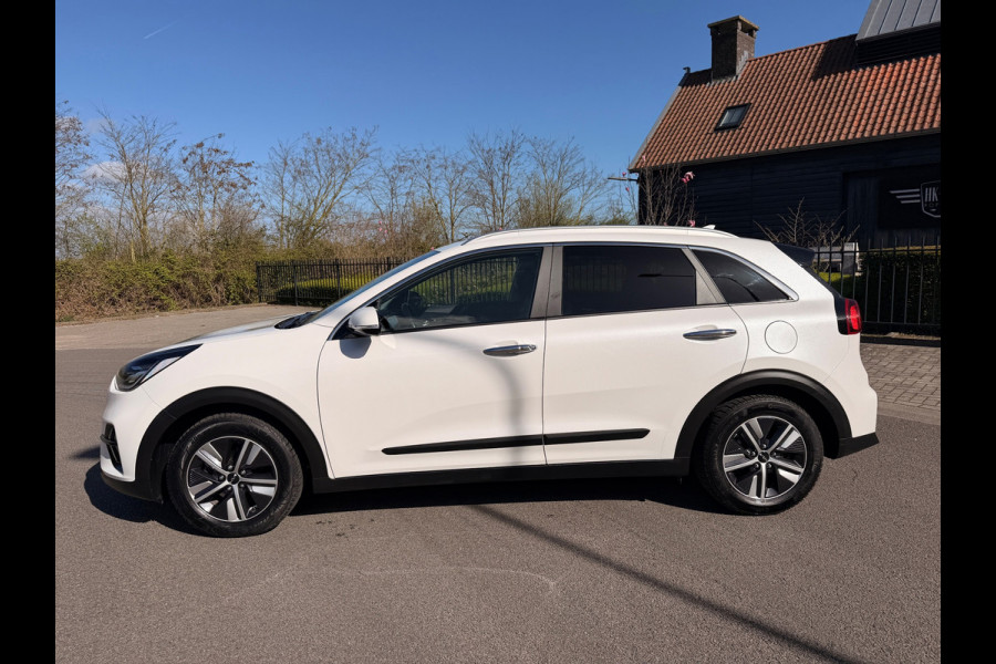 Kia Niro 1.6 GDi Hybrid ExecutiveLine Pano-Schuifdak Leer Navi Camera Led-Xenon