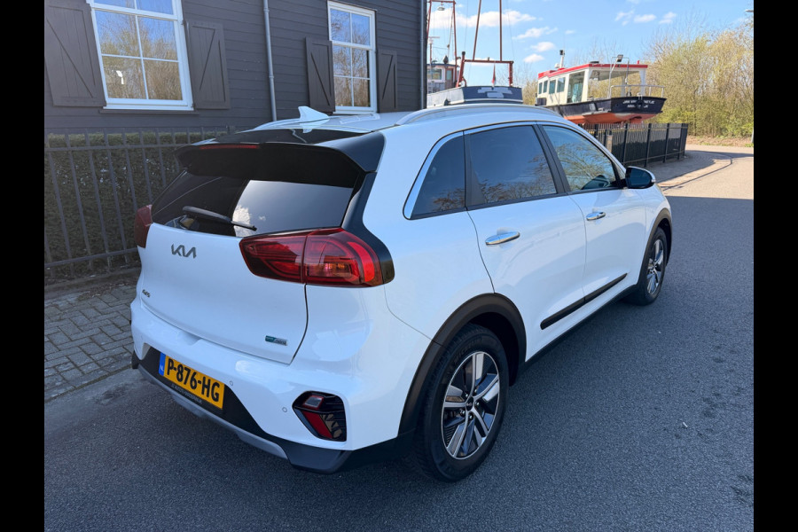 Kia Niro 1.6 GDi Hybrid ExecutiveLine Pano-Schuifdak Leer Navi Camera Led-Xenon