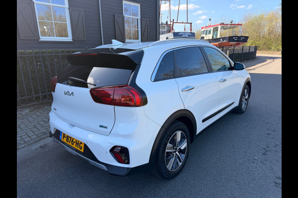 Kia Niro 1.6 GDi Hybrid ExecutiveLine Pano-Schuifdak Leer Navi Camera Led-Xenon