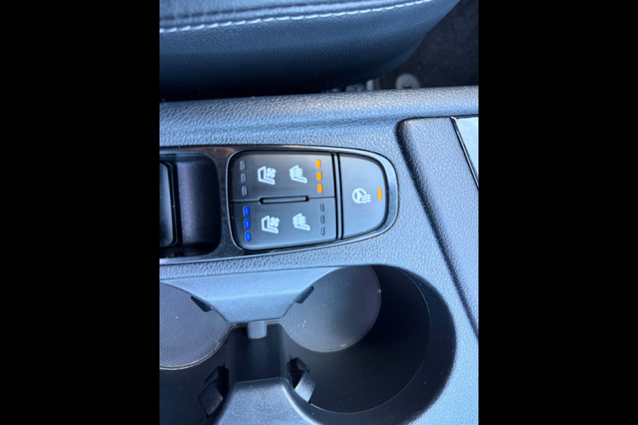 Kia Niro 1.6 GDi Hybrid ExecutiveLine Pano-Schuifdak Leer Navi Camera Led-Xenon