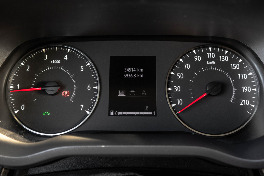 Renault Trafic **L2H1 | 150 PK | LED | 9-Zits | Cruise | Navi | Airco**