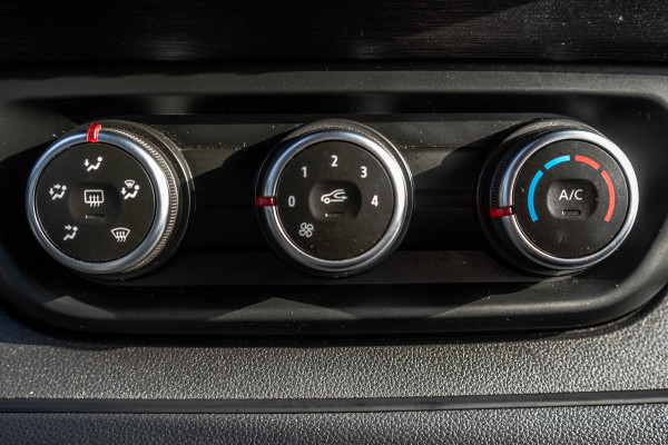 Renault Trafic **L2H1 | 150 PK | LED | 9-Zits | Cruise | Navi | Airco**