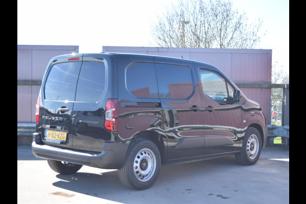Peugeot e-Partner 136 L1 50 kWh | LAADRUIMTEBETIMMERING | CAMERA MET SENSOREN | E.C.C. | DEMO
