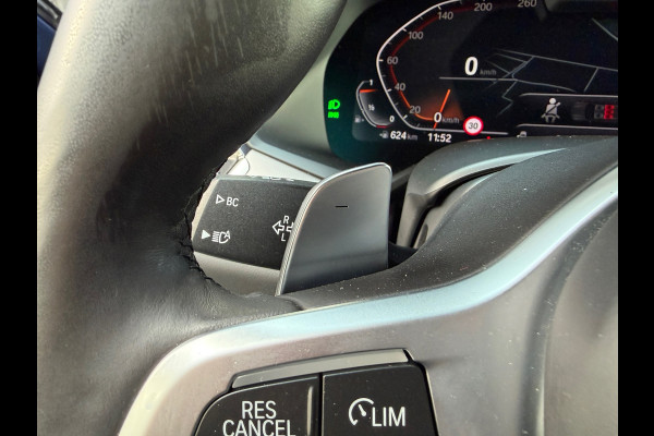 BMW X5 XDrive40i High Executive | H&K | Luchtvering | 21 inch | Multicontour stoelen | HUD | Luchtvering