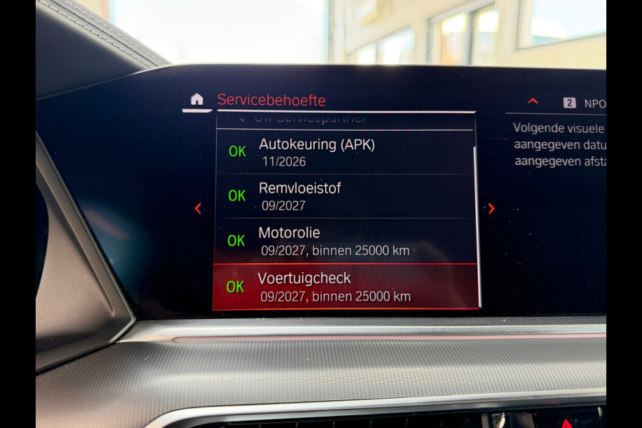 BMW X5 XDrive40i High Executive | H&K | Luchtvering | 21 inch | Multicontour stoelen | HUD | Luchtvering